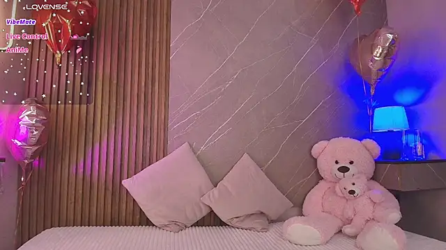 ariana jhonson1 online show from 4, 4, 2026