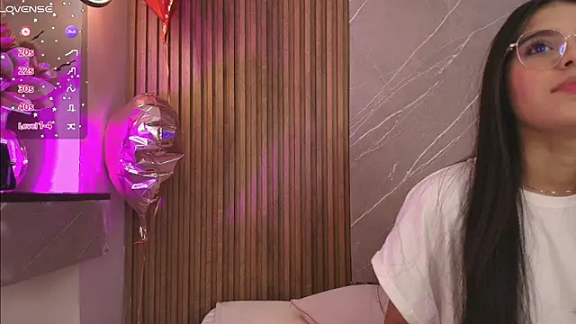 ariana jhonson1 online show from 8, 4, 2026