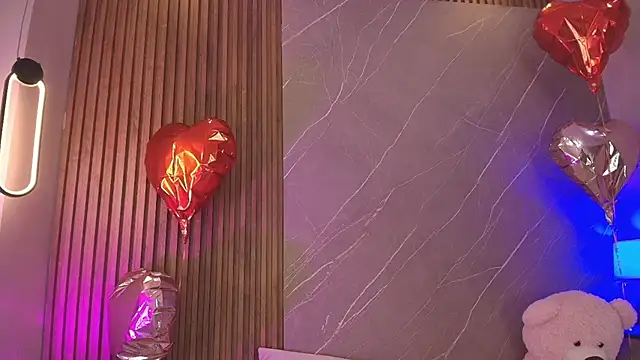 ariana jhonson1 online show from 10, 4, 2026