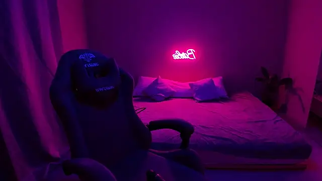 YourMegan online show from 19, 2, 2025