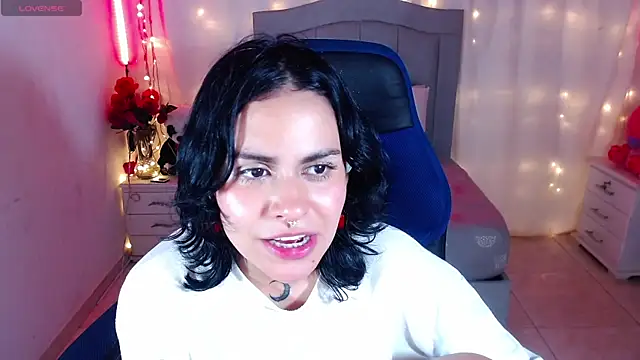 Snapshot of veronica_luar chatting on 1, 3, 2025 veronica luar online show from 1, 3, 2025