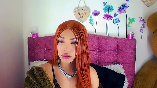 Khloe Leal online show from 16, 3, 2025