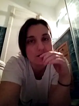 Snapshot of PrincessEileen89 chatting on 5, 3, 2025 PrincessEileen89 online show from 5, 3, 2025