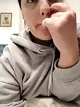 Snapshot of PrincessEileen89 chatting on 27, 10, 2025 PrincessEileen89 online show from 27, 10, 2025