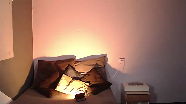 Snapshot of LeaBigboobs chatting on 4, 3, 2025 LeaBigboobs online show from 4, 3, 2025