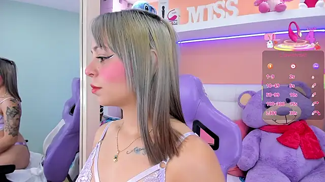 Snapshot of miss__lizeth chatting on 3, 3, 2025 miss lizeth online show from 3, 3, 2025