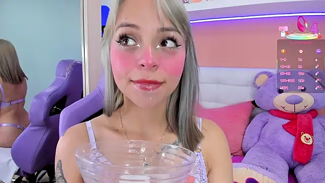 Snapshot of miss__lizeth chatting on 10, 3, 2025 miss lizeth online show from 10, 3, 2025