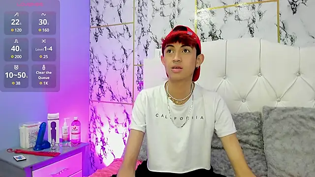 Allen Starck online show from 4, 3, 2025