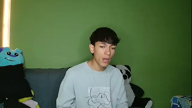 Snapshot of the_murderer chatting on 6, 11, 2025 the murderer online show from 6, 11, 2025