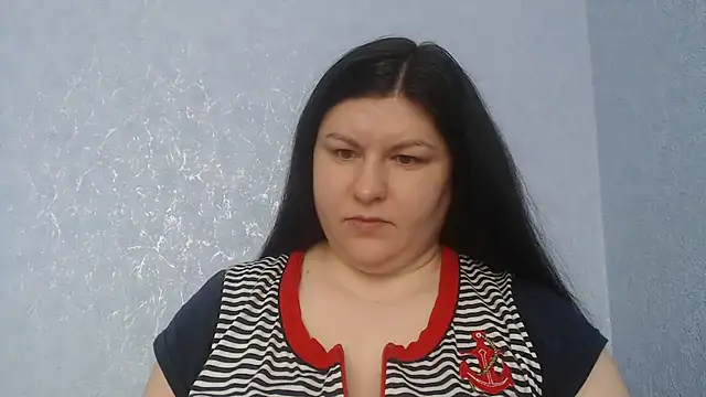 KiraSwee online show from 6, 2, 2026