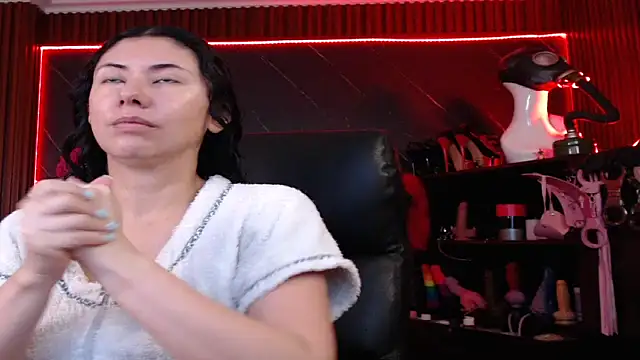 XiaQueen online show from 23, 9, 2025