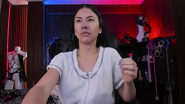 XiaQueen online show from 15, 1, 2026