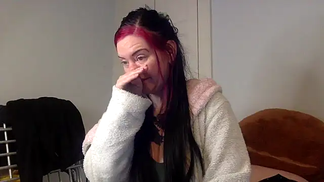 Snapshot of AureliaXOX chatting on 8, 2, 2026 AureliaXOX online show from 8, 2, 2026