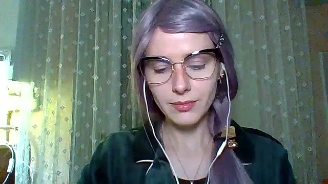 LuminousLady online show from 12, 2, 2025