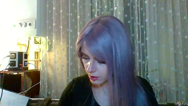 LuminousLady online show from 7, 3, 2025