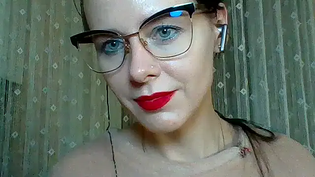 LuminousLady online show from 20, 3, 2025