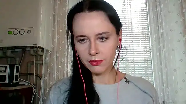 LuminousLady online show from 3, 10, 2025