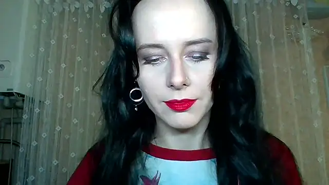 LuminousLady online show from 16, 12, 2025