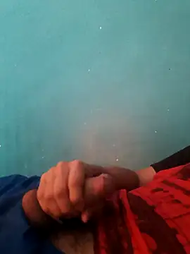 Snapshot of theghoss chatting on 17, 12, 2025 theghoss online show from 17, 12, 2025