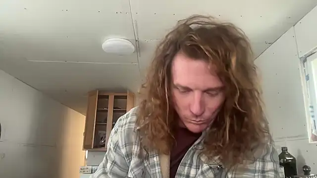 Snapshot of redone8in chatting on 8, 2, 2025 redone8in online show from 8, 2, 2025