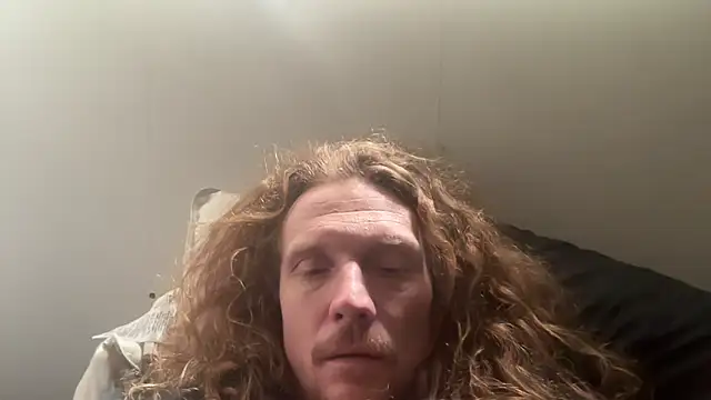 Snapshot of redone8in chatting on 9, 3, 2025 redone8in online show from 9, 3, 2025