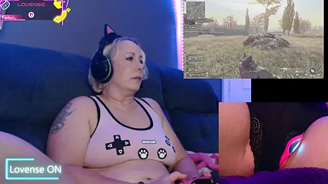 Trixiekittycutie online show from 28, 9, 2025