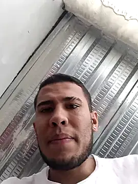 Snapshot of baby-buu chatting on 3, 3, 2025 baby-buu online show from 3, 3, 2025