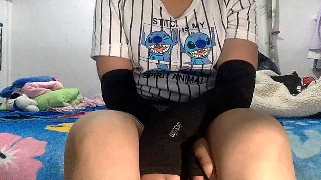 sharonlopez9611 online show from 16, 3, 2026