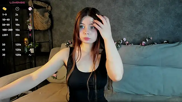 Amely Li1 online show from 10, 11, 2025