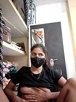 fuungirl38 online show from 26, 9, 2025