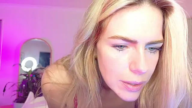 oliviafranciis online show from 20, 7, 2026