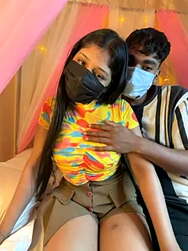 Snapshot of hotgirlpriya789 chatting on 17, 11, 2025 hotgirlpriya789 online show from 17, 11, 2025