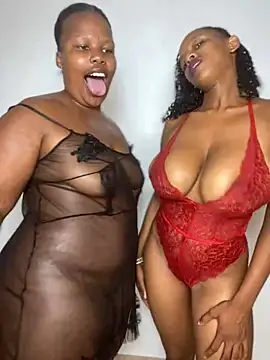 Snapshot of Cuddle_Bear chatting on 12, 2, 2025 Cuddle Bear online show from 12, 2, 2025