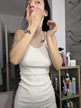 Snapshot of Celine_Roxelle chatting on 10, 2, 2026 Celine Roxelle online show from 10, 2, 2026