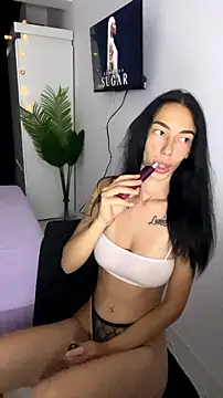 Snapshot of Celine_Roxelle chatting on 20, 7, 2026 Celine Roxelle online show from 20, 7, 2026