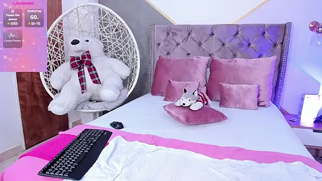 Snapshot of cattaleya_get chatting on 11, 2, 2025 cattaleya get online show from 11, 2, 2025