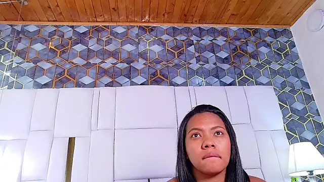 Snapshot of cattaleya_get chatting on 11, 10, 2025 cattaleya get online show from 11, 10, 2025