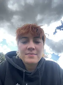 Maggie Geller online show from 7, 11, 2025