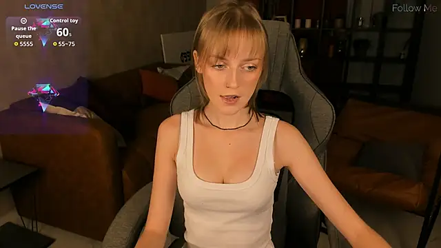 KiraMontoya online show from 6, 11, 2025