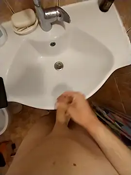 Snapshot of Good_boy000 chatting on 14, 2, 2025 Good boy000 online show from 14, 2, 2025