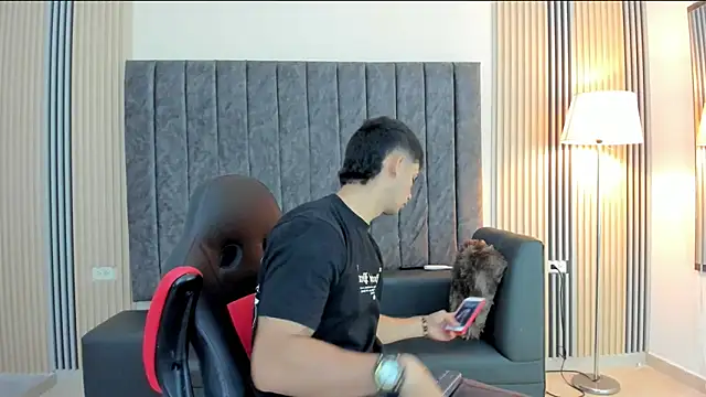 Snapshot of ANDRES_STUD chatting on 15, 9, 2025 ANDRES STUD online show from 15, 9, 2025