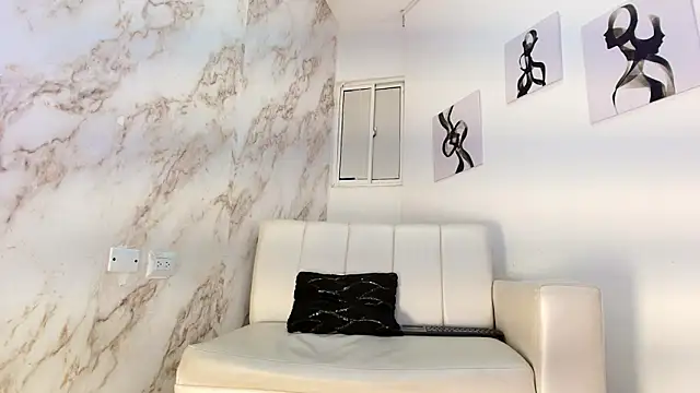 Snapshot of ANDRES_STUD chatting on 15, 11, 2025 ANDRES STUD online show from 15, 11, 2025