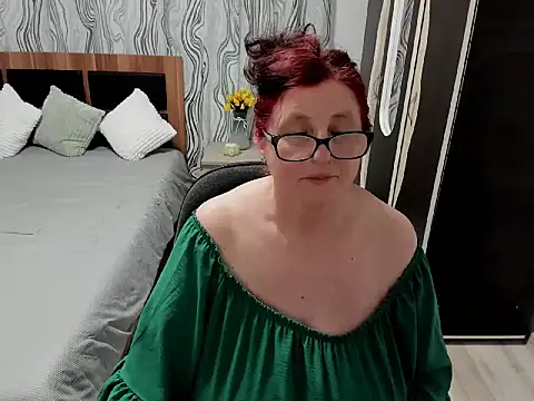 NoraJohnson6 online show from 18, 2, 2025