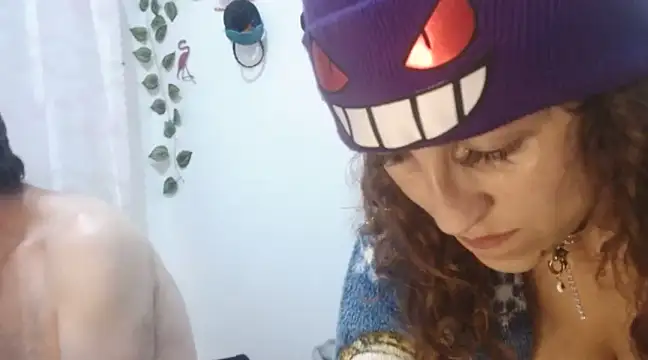 Snapshot of jeans_and_emma chatting on 24, 2, 2025 jeans and emma online show from 24, 2, 2025