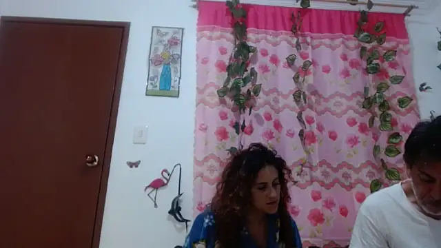 Snapshot of jeans_and_emma chatting on 10, 3, 2025 jeans and emma online show from 10, 3, 2025