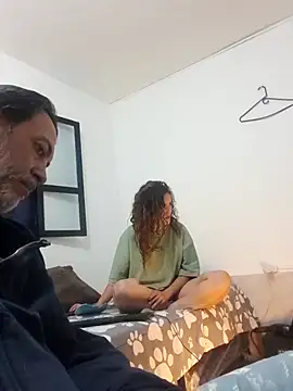 Snapshot of jeans_and_emma chatting on 23, 9, 2025 jeans and emma online show from 23, 9, 2025