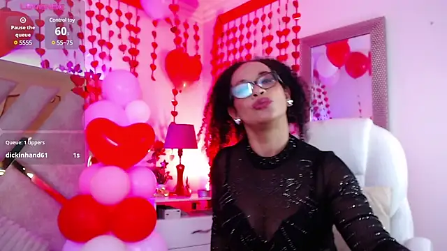 Snapshot of Cintiia_Holmes chatting on 16, 2, 2025 Cintiia Holmes online show from 16, 2, 2025