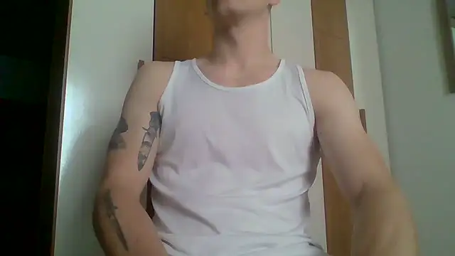 Snapshot of Novinho_pica_rosa chatting on 6, 10, 2025 Novinho pica rosa online show from 6, 10, 2025