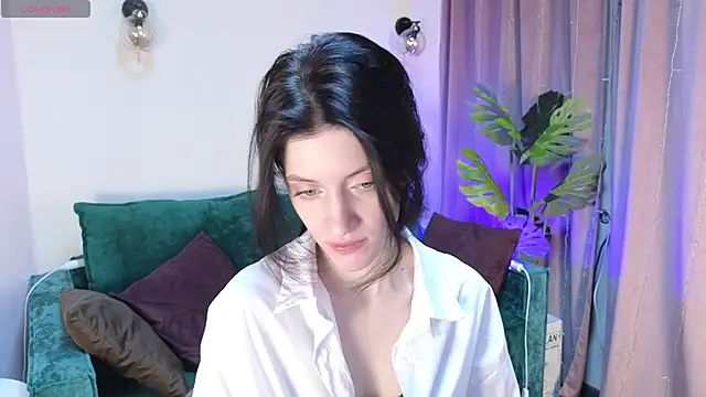 Snapshot of roxy_riot_ chatting on 14, 2, 2025 roxy riot  online show from 14, 2, 2025