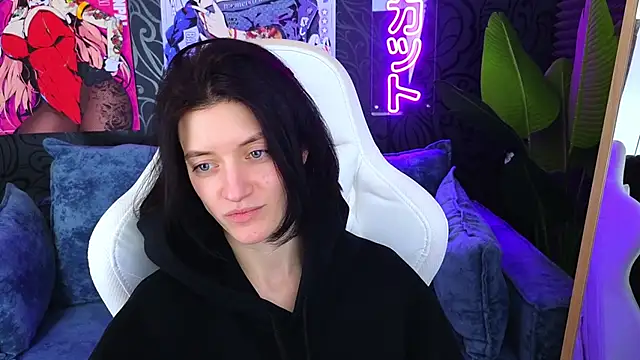 Snapshot of roxy_riot_ chatting on 18, 2, 2025 roxy riot  online show from 18, 2, 2025
